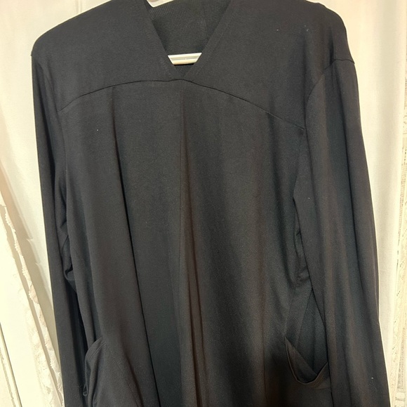 Balance Collection Black Cardigan size medium -hole for head to go through - Picture 11 of 11